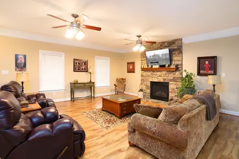 646 Stephenson Rd, Benson, NC 27504 photo 12