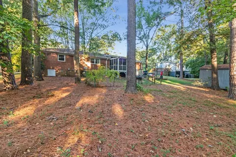 33 Fellowship Dr, Durham, NC 27704 photo 9