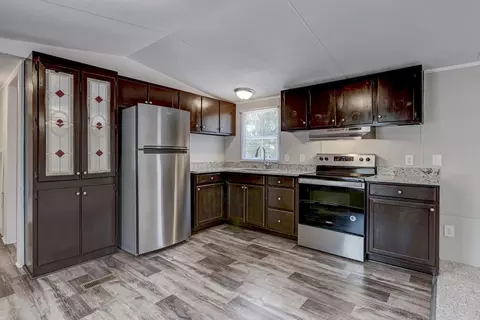 427 Memory Ln, Benson, NC 27504 photo 7
