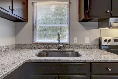 427 Memory Ln, Benson, NC 27504 photo 10
