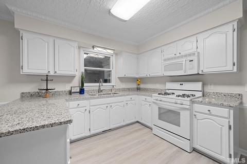 511 Brookview Dr, Elon, NC 27244 photo 7