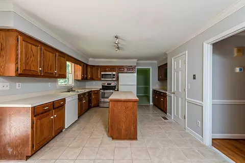 4714 Highgate Dr, Durham, NC 27713 photo 6