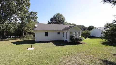 151 Lansing Dr, Benson, NC 27504 photo 14