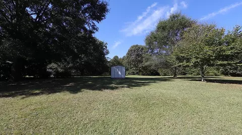 151 Lansing Dr, Benson, NC 27504 photo 12