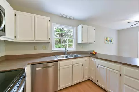 14 Tipperary Ct, Durham, NC 27713 photo 10