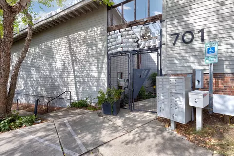 701 W Trinity Ave #115, Durham, NC 27701 photo 20
