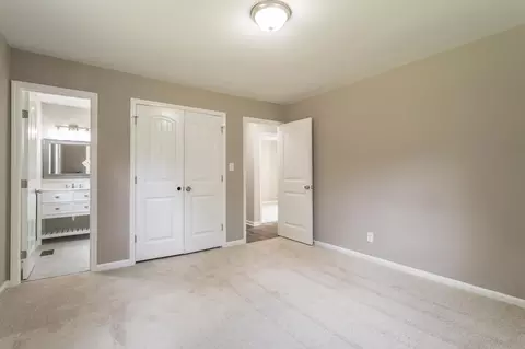 301 Chesapeake Ave, Durham, NC 27712 photo 5