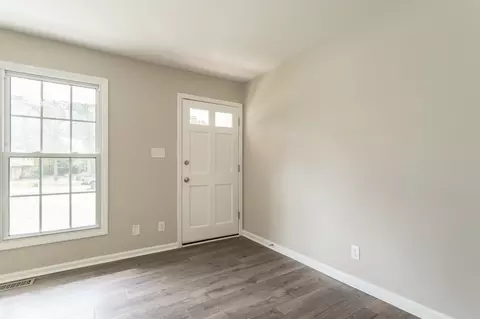 301 Chesapeake Ave, Durham, NC 27712 photo 12