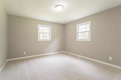 301 Chesapeake Ave, Durham, NC 27712 photo 13