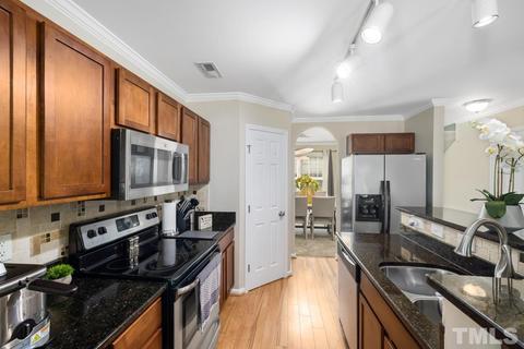 2929 Cherrybark Dr, Durham, NC 27704 photo 10