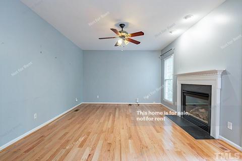 3304 Meadowrun Dr, Durham, NC 27707 photo 5