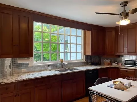 1022 W Trinity Ave, Durham, NC 27701 photo 9