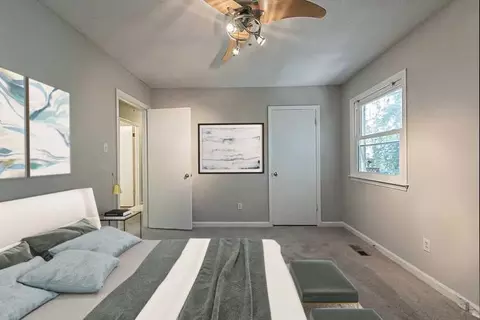 5701 Willow Dr, Durham, NC 27712 photo 9