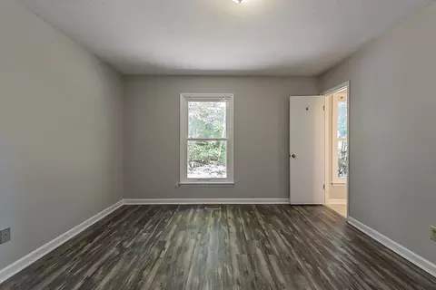 5701 Willow Dr, Durham, NC 27712 photo 13