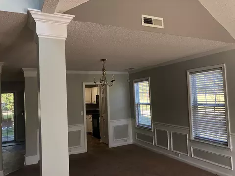 6 Sandy Bluff Ct, Durham, NC 27703 photo 4