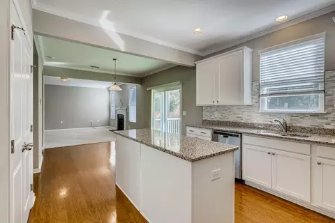 118 Putters Ct, Durham, NC 27703 photo 8