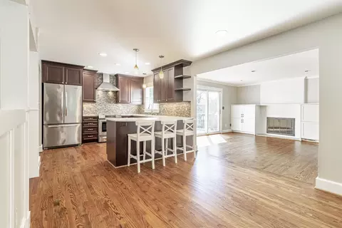 206 Pinecroft Dr, Raleigh, NC 27609 photo 6