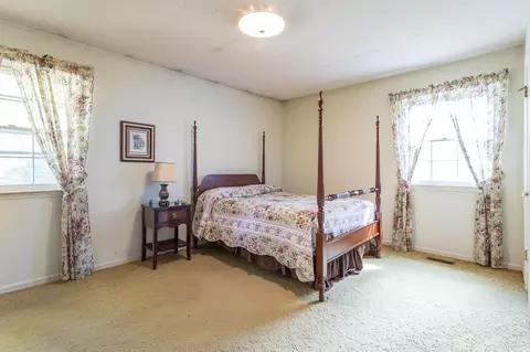 1810 Hideaway Ln, Durham, NC 27712 photo 16