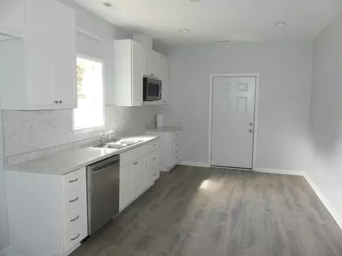 306 Cody St, Durham, NC 27703 photo 13