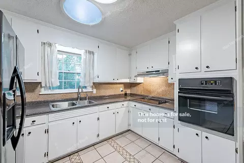 2302 Caroline Dr, Durham, NC 27705 photo 8