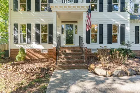 611 Flagstone Way, Durham, NC 27712 photo 4