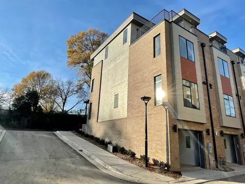 719 Willard St, Durham, NC 27701 photo 2
