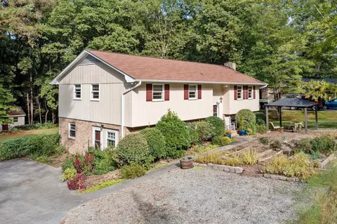 5101 Raintree Rd, Durham, NC 27712 photo 3