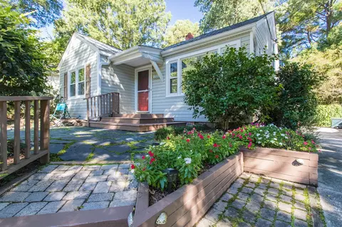 2122 Sprunt Ave, Durham, NC 27705 photo 2