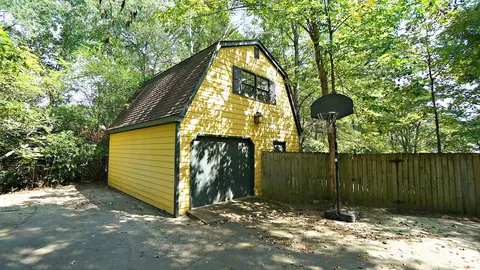 1134 Pine Valley Dr, Durham, NC 27712 photo 2