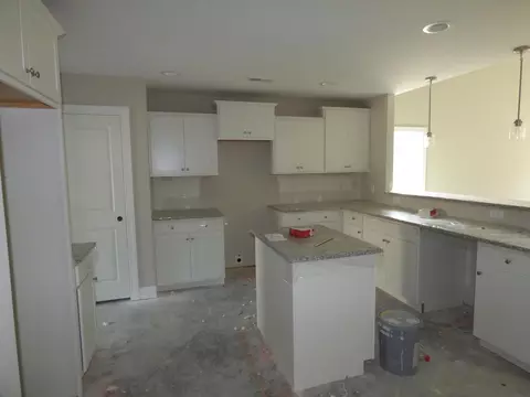 83 Pelt Pl, Benson, NC 27504 photo 5