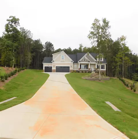 167 Flora Dr, Benson, NC 27504 photo 1