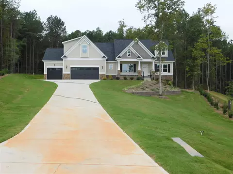 167 Flora Dr, Benson, NC 27504 photo 2