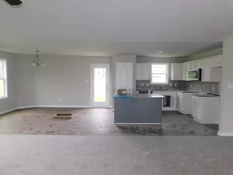 54 Fall Bridge Cir, Benson, NC 27504 photo 6