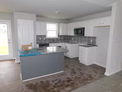 54 Fall Bridge Cir, Benson, NC 27504 photo 7