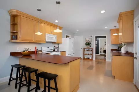 2711 Augusta Dr, Durham, NC 27707 photo 9