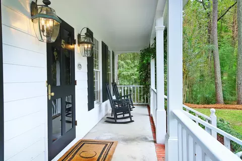 5 Clearwater Dr, Durham, NC 27707 photo 2