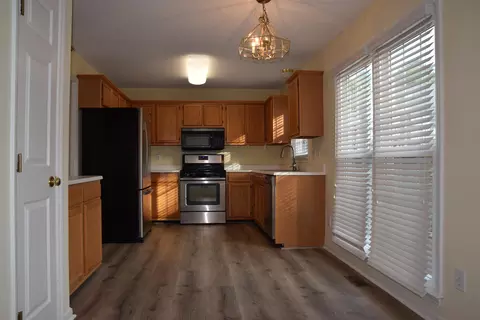 105 Chatfield Ct, Cary, NC 27513 photo 7