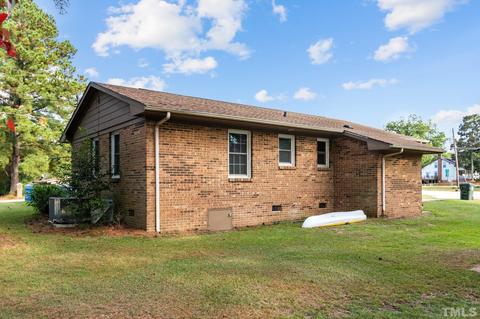 104 N 8th St, Erwin, NC 28339 photo 11