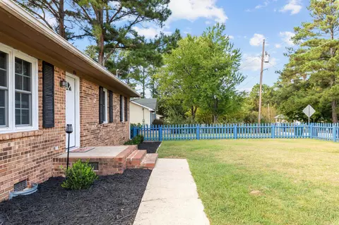 104 N 8th St, Erwin, NC 28339 photo 6