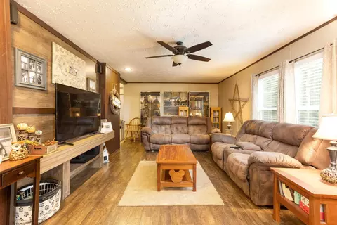 4012 Curtis Ln, Staley, NC 27355 photo 5