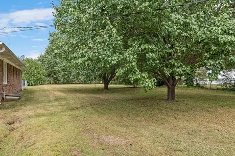 191 S Ida St, Coats, NC 27521 photo 4