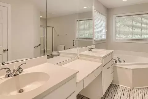 5603 Paces Ferry Dr, Durham, NC 27712 photo 24