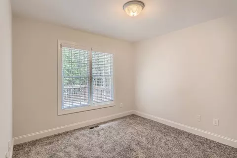 5603 Paces Ferry Dr, Durham, NC 27712 photo 17