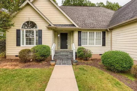 5603 Paces Ferry Dr, Durham, NC 27712 photo 4