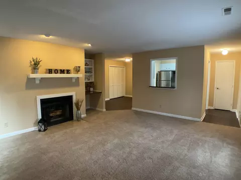 5820 Pointer Dr #201, Raleigh, NC 27609 photo 5