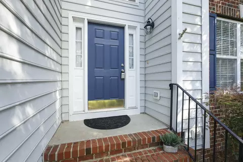 1016 Augustine Trl, Cary, NC 27518 photo 3