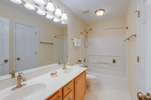 1016 Augustine Trl, Cary, NC 27518 photo 18