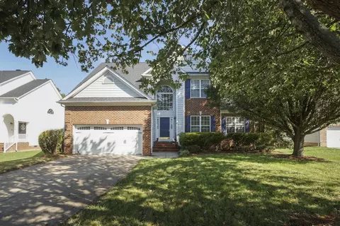 1016 Augustine Trl, Cary, NC 27518 photo 2