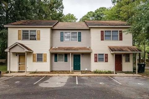 500 502 Forest Dr, Garner, NC 27529 photo 1