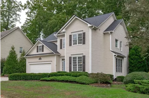 3 Huntscroft Ct, Durham, NC 27713 photo 2